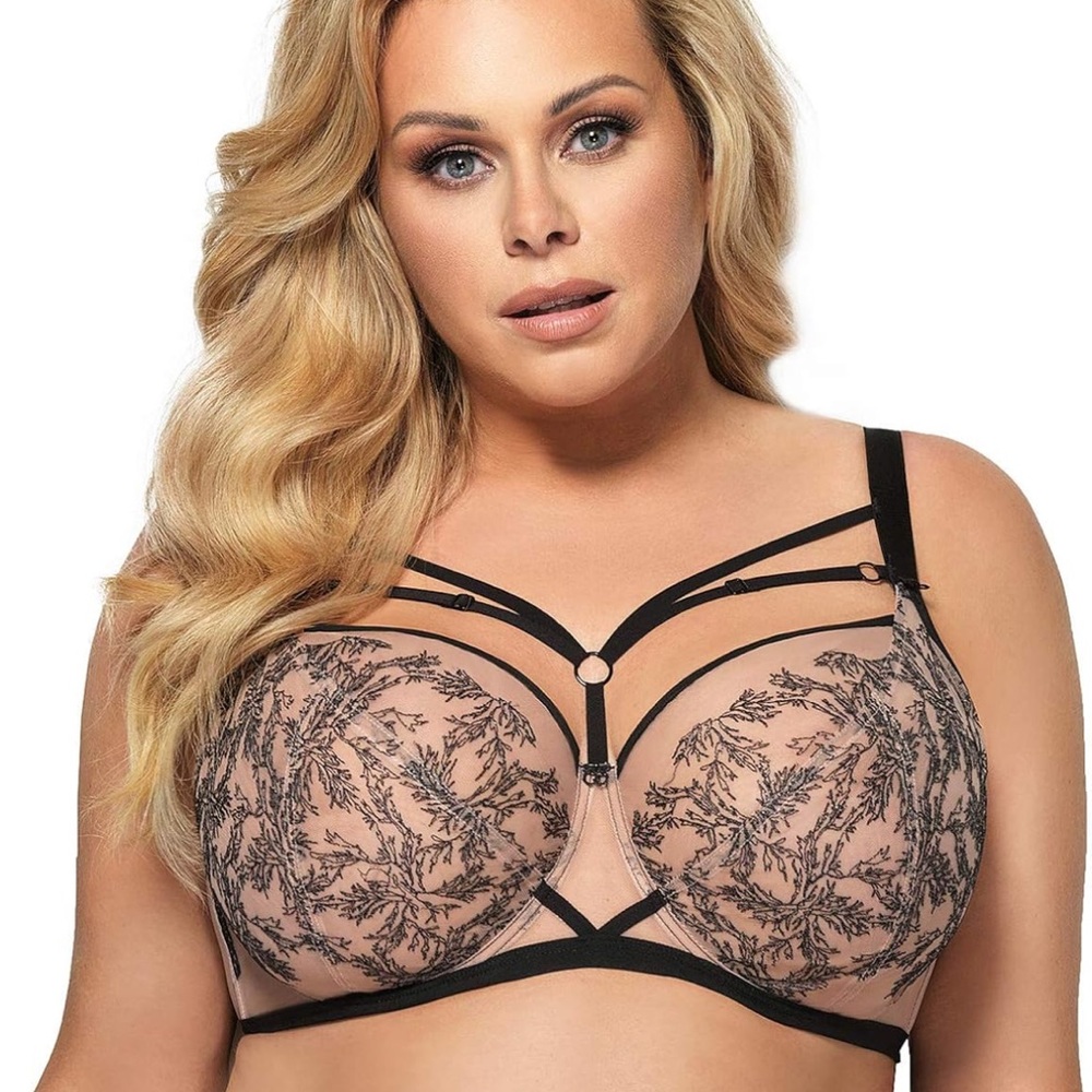 Elegant Black Lace Bra